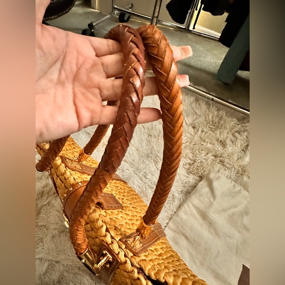Michael Kors straw bag - Picture 7 of 10